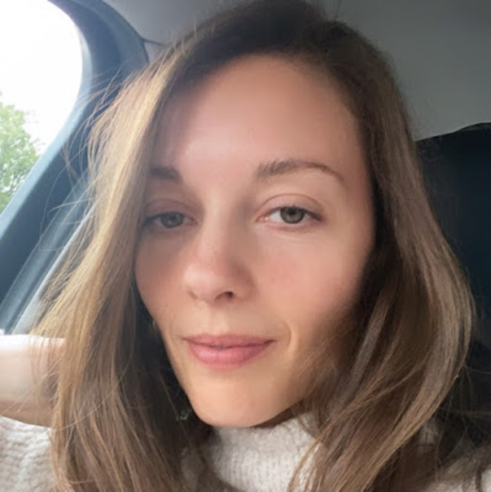 Meet your Posher, Stephanie